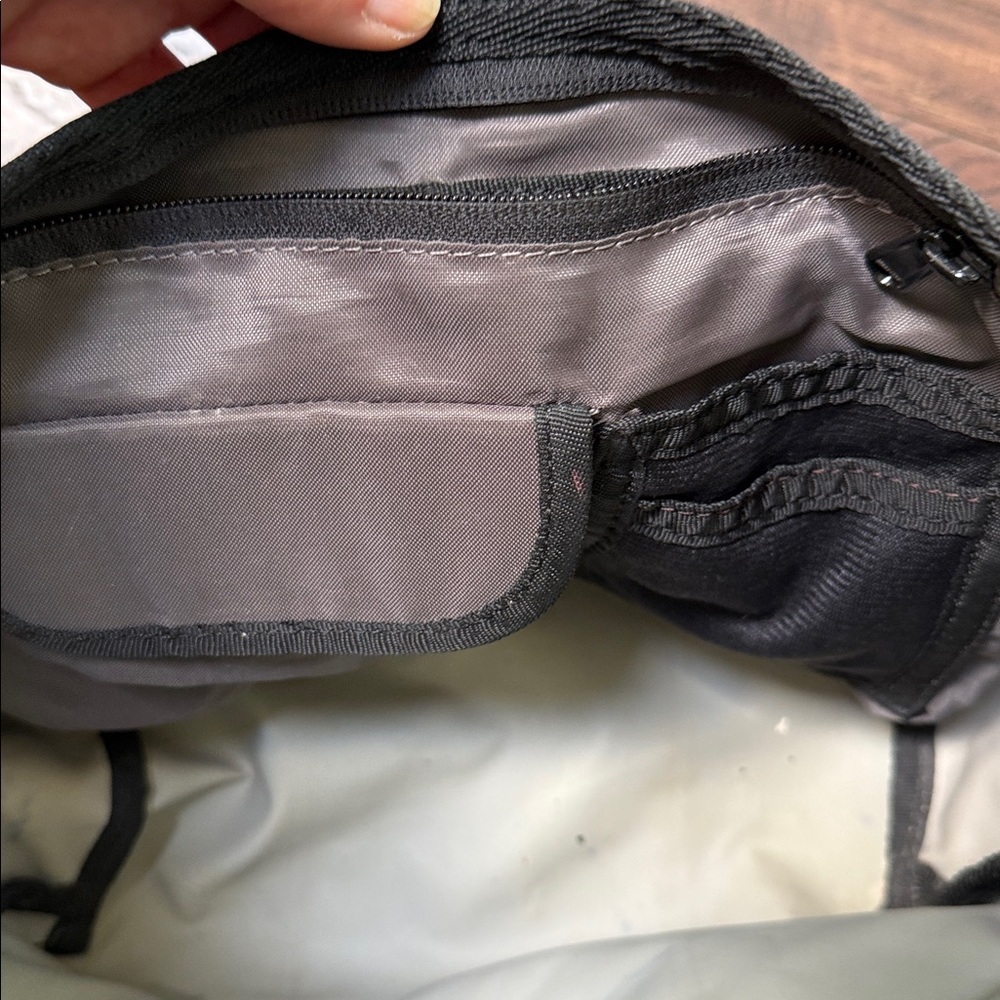 Timbuk2 messenger bag - Picture 5 of 6